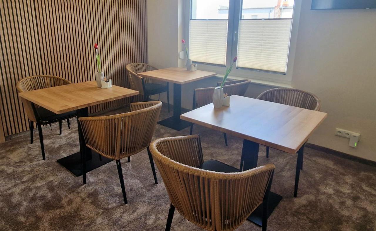 Hotel Rhin Inn Fehrbellin Ngoại thất bức ảnh
