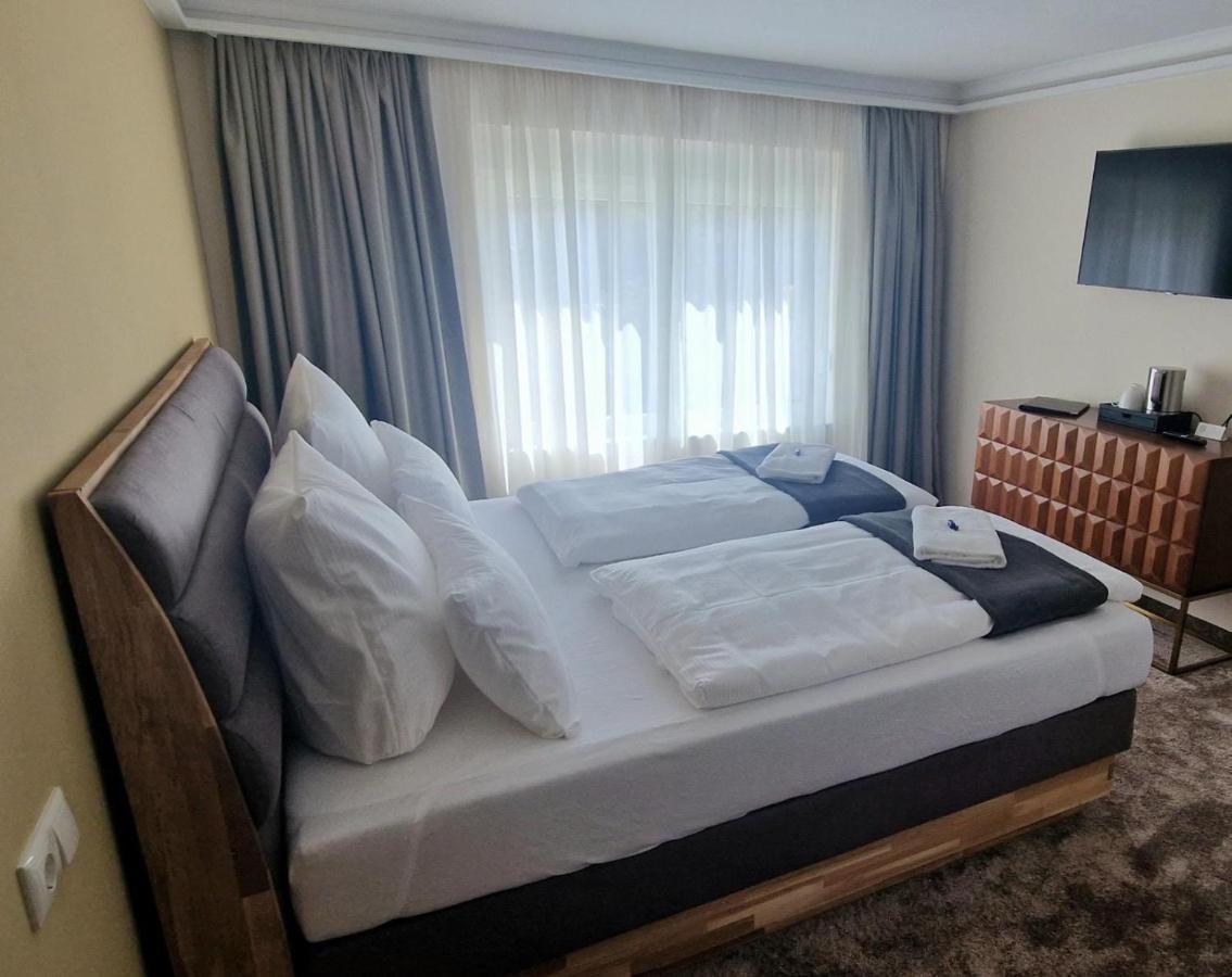Hotel Rhin Inn Fehrbellin Ngoại thất bức ảnh