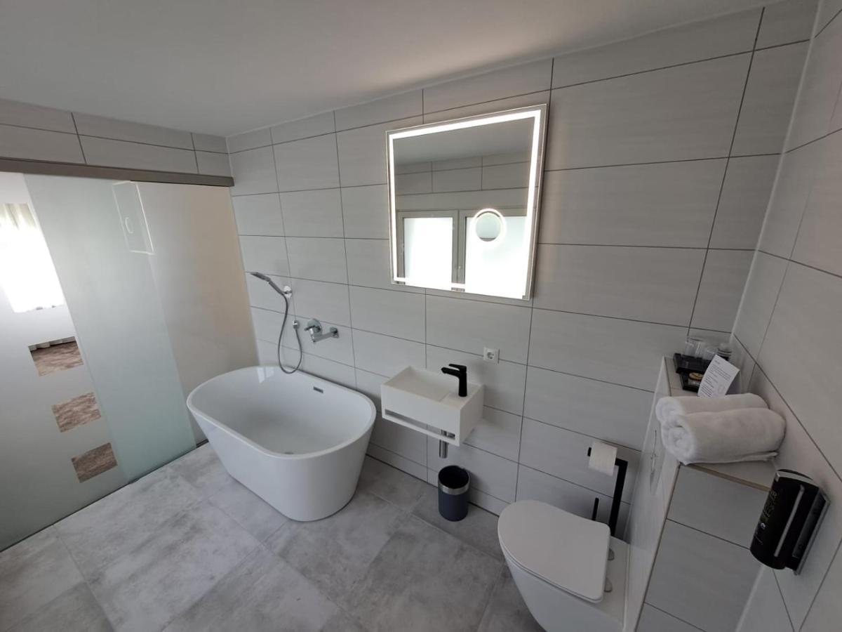 Hotel Rhin Inn Fehrbellin Ngoại thất bức ảnh
